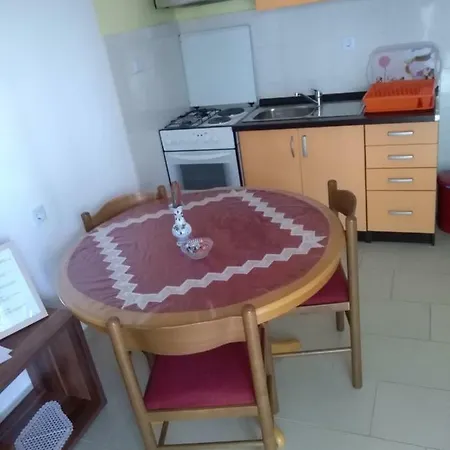 Apartment Apartman B.b. Turanj